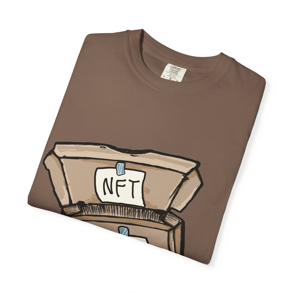 Hand-drawn NFT pizza box t-shirt showing open pizza box with NFT note and #PB pizza drawing from PizzaBytes collection

