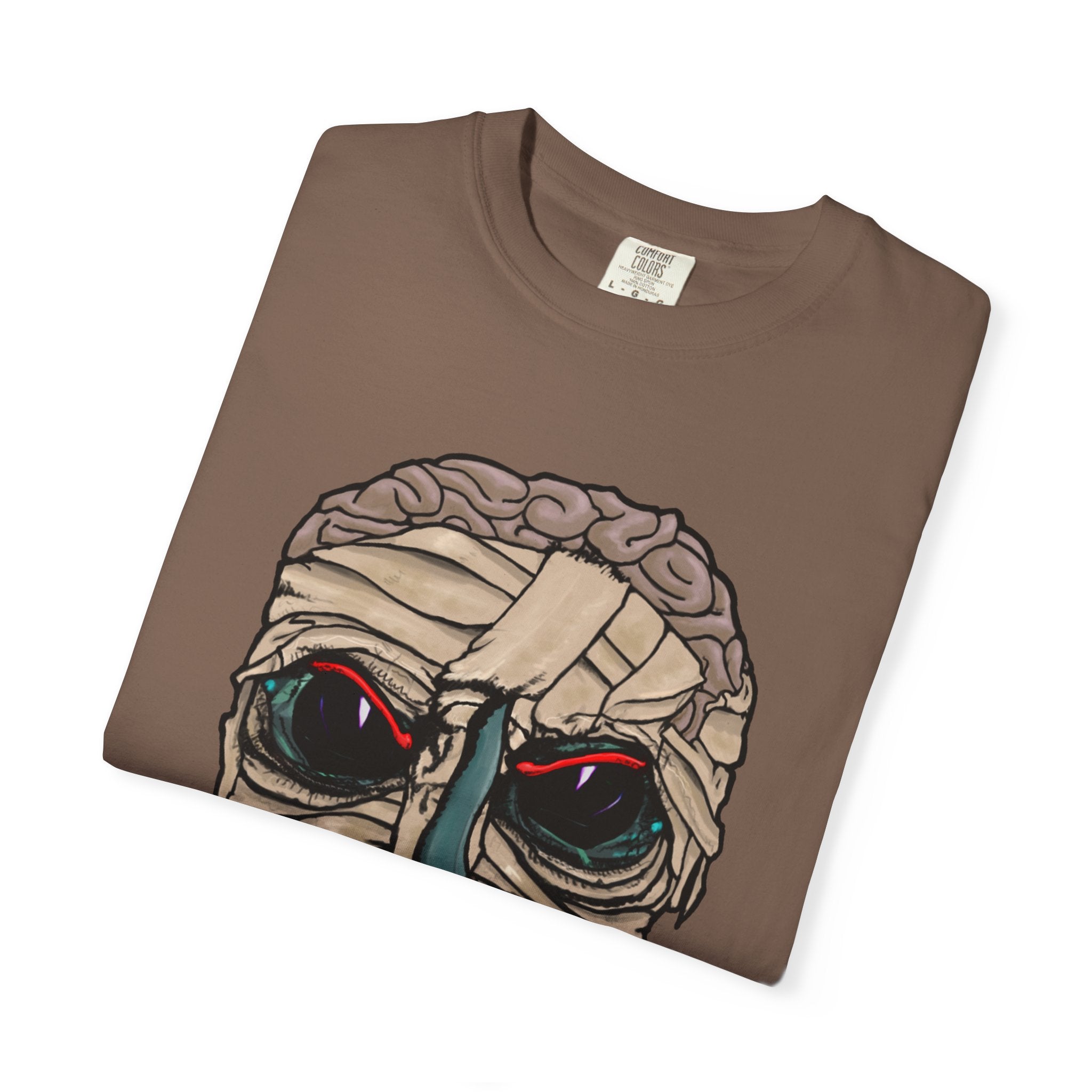 Freaky Features Mummy t-shirt, front shows bandaged mummy head with exposed brain and glowing eyes, back shows open pizza box with brain pizza and worms
